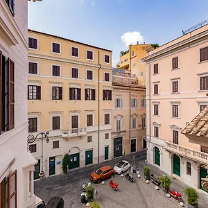 Pigna Apartment