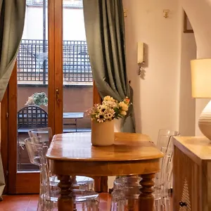 Arco Del Calidarium - Pantheon Apartment